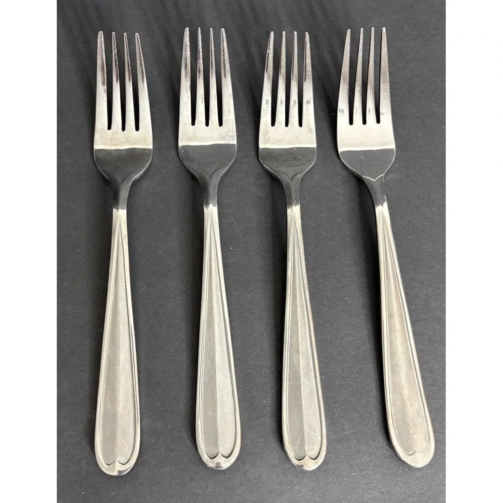 4 Oneida Dylan Dinner Forks Stainless Steel Flatware 7 7/8